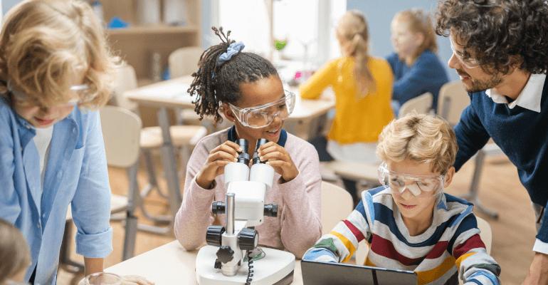 10 Top Trends In STEM Education To Follow In 2023 #keepProtocol